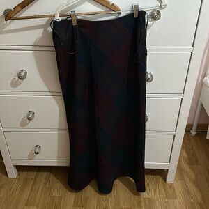100% wool with silk lining plaid maxi skirt